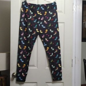 Charlie's Project Disney Inspired Princess Shoes leggings size TC2